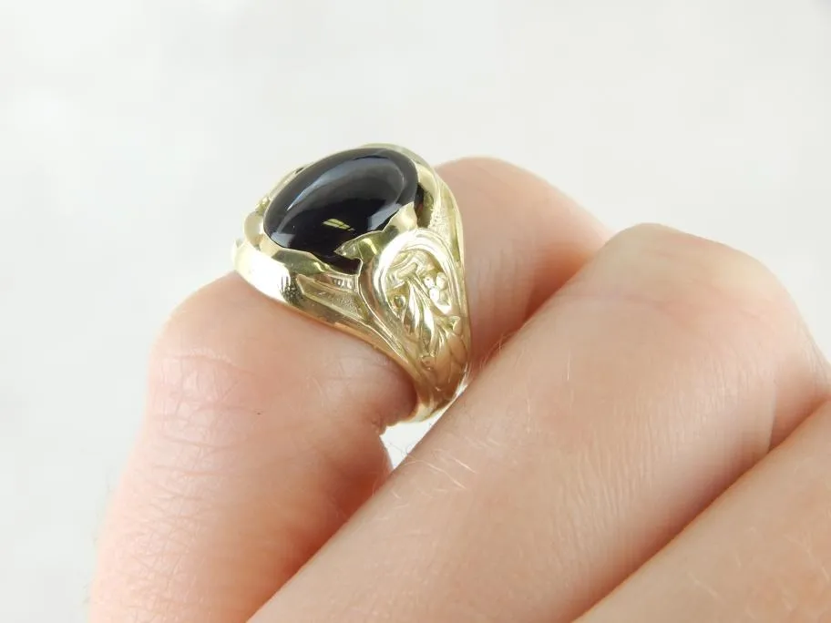 Antique Art Nouveau Era Cat's Eye Ring in Green Gold