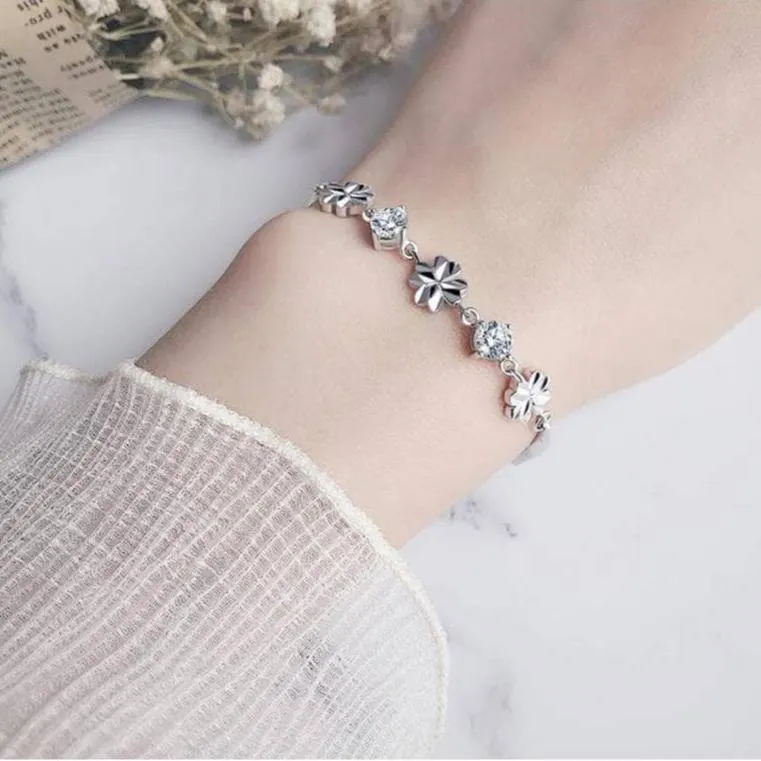 Diamond Four-leaf Clover Romantic Bracelet