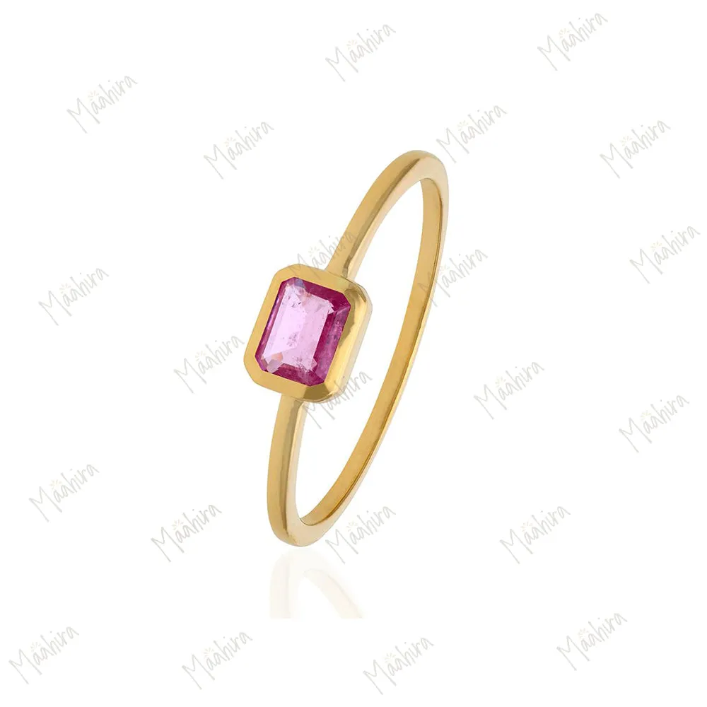 Pink Sapphire Octo Ring in US Size 5.5