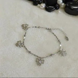 Silver Plated Hanging Ribbon Shaped Anklet