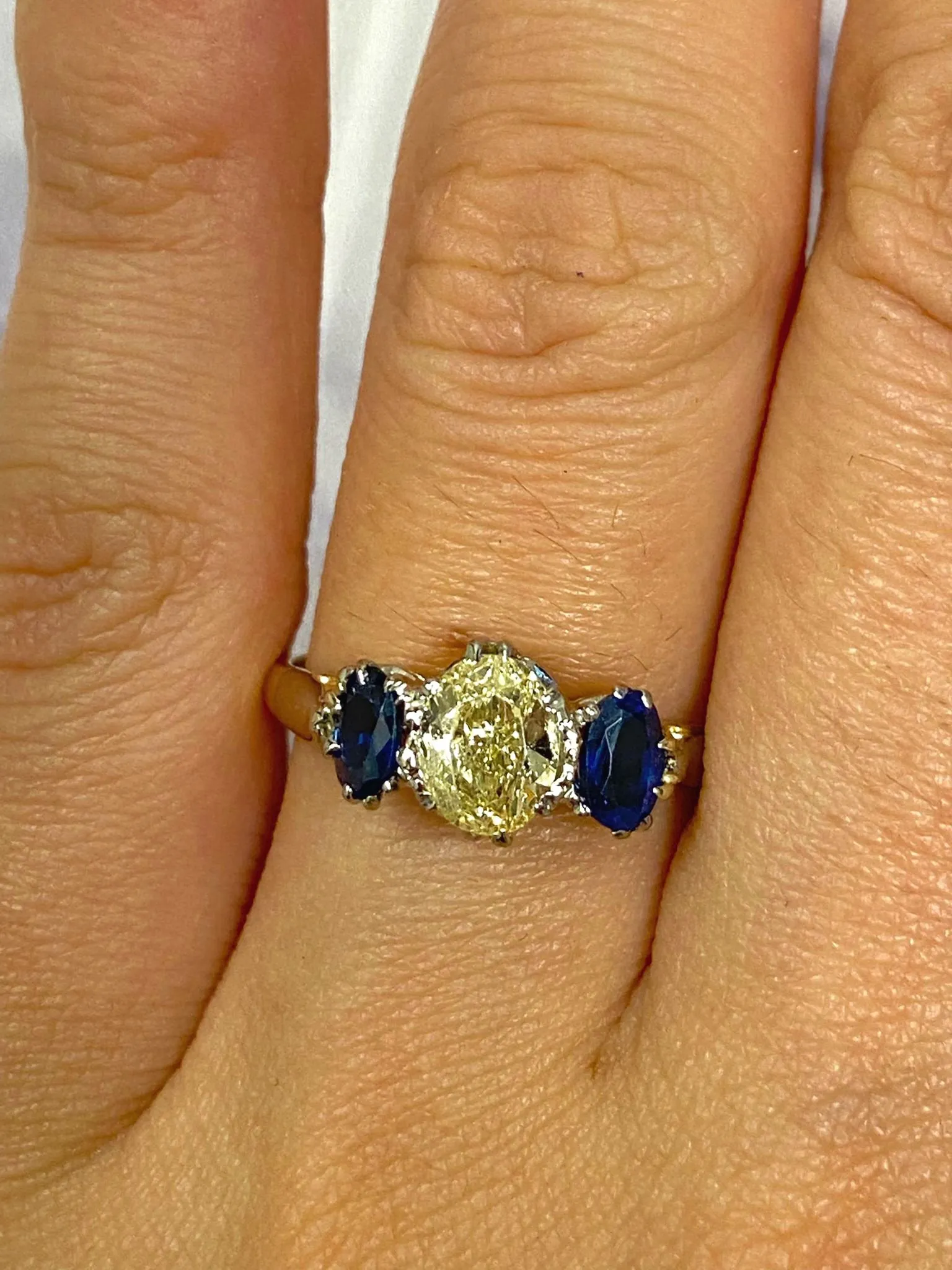 Vintage GIA "Canary" 1.54ct Yellow OVAL Diamond Sapphire 3 Stone Plat 18k Engagement Ring