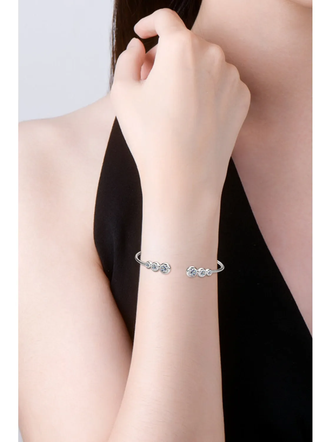Women 1.8 Carat Moissanite 925 Sterling Silver Bracelet