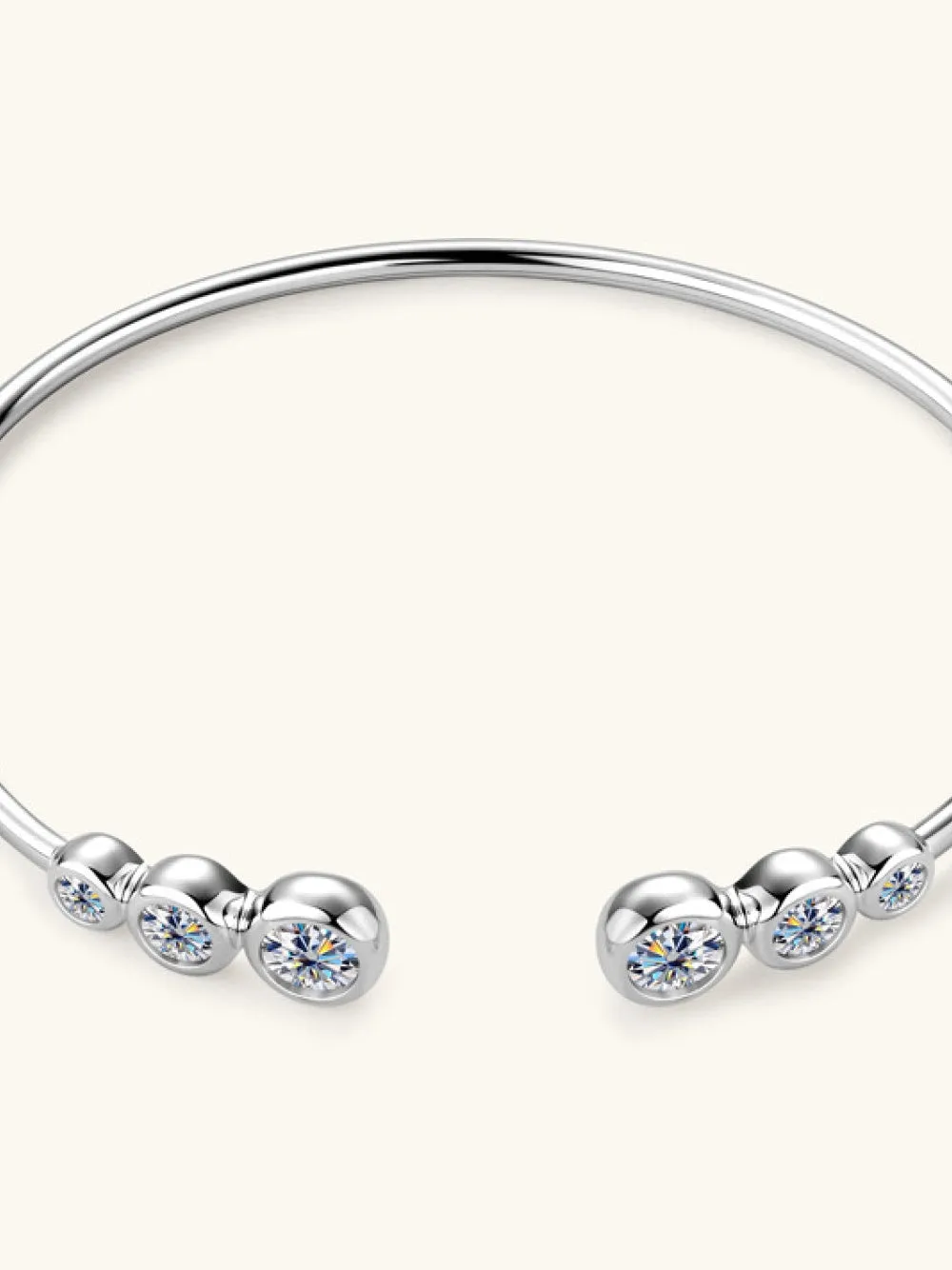 Women 1.8 Carat Moissanite 925 Sterling Silver Bracelet